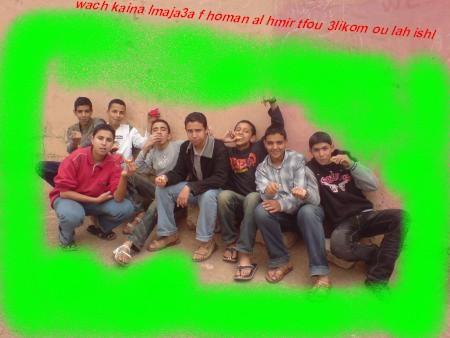 MAGA3A TA3 LMAFIA....